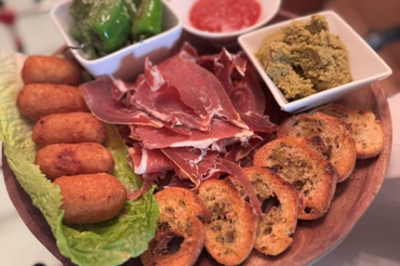 Planches & Tapas